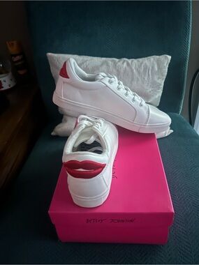 Betsey Johnson White Sneakers with Red Lip Heel Accent